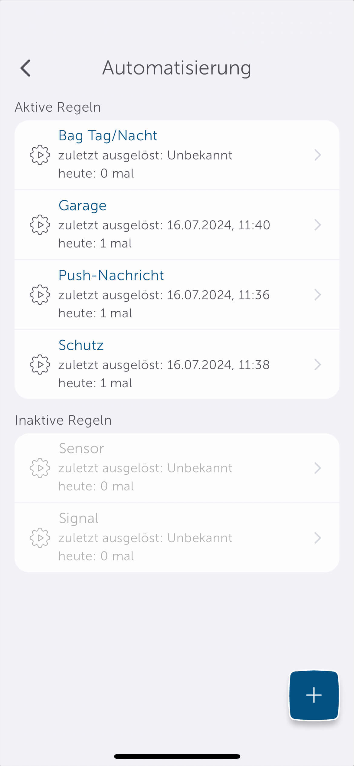 Bild 1: Rufen Sie in der App den Menüpunkt "Automatisierung" auf und tippen Sie auf das Plus-Zeichen unten rechts um eine neue Automatisierungregel anzulegen. Geben Sie der Regel eine eindeutige Bezeichnung.