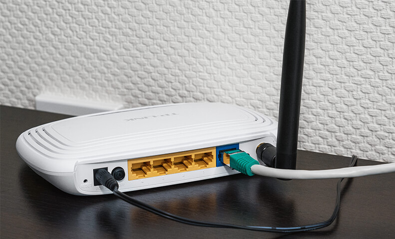 Bild 1: Sie benötigen an Ihrem Internet-Router einen freien RJ45- LAN-Port für den Anschluss des Homematic IP Access Points.