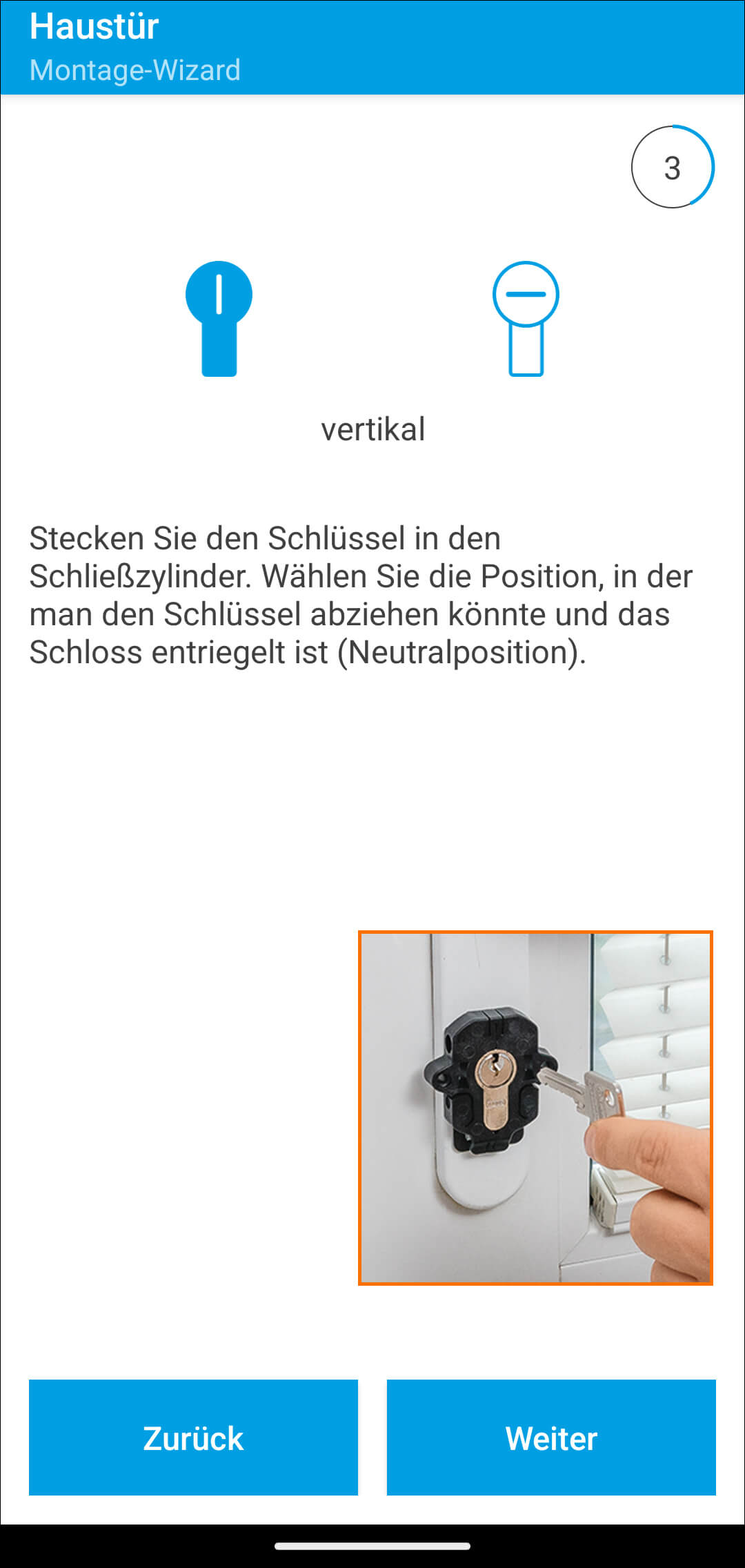 Bild 14: Stecken Sie nun den Schlüssel in den Profilzylinder und legen Sie in der App die passende Schlüsselposition fest. Wichtig: Der Schlüssel muss sich in Neutralposition befinden. Das heißt, das Schloss muss entriegelt und der Schlüssel herausziehbar sein.